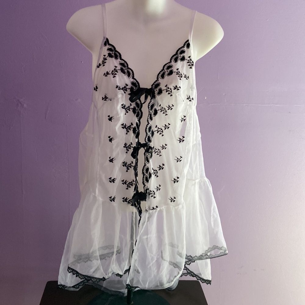 Black & White Sheer Babydoll Lingerie Front Tie Women’s Size Sexy Nightwear